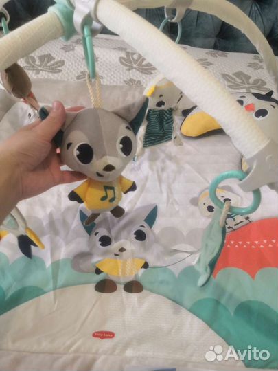 Развивающий коврик tiny love