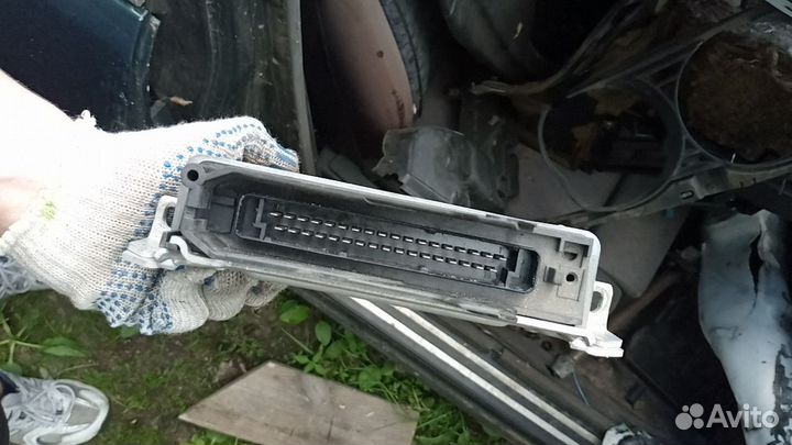 Блок управления двс Bmw 5 e34