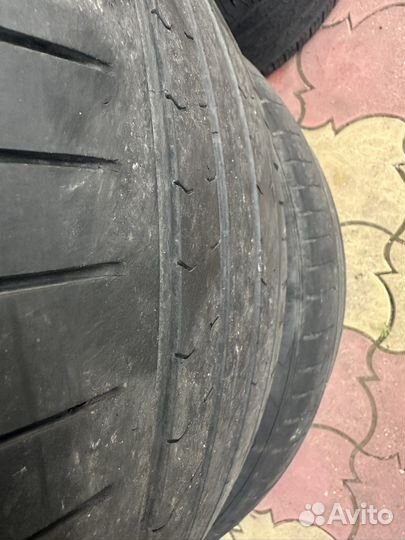 Pirelli P Zero 275/40 R21 и 315/35 R21 107Y