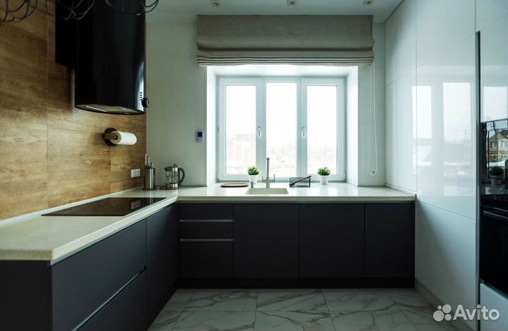 Угловая в потолок кухня на заказ