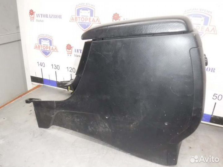 Консоль подлокотник Toyota Lc Prado 120 1GR 2007