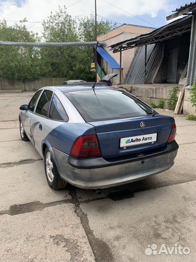 Opel Vectra 2.0 МТ, 1998, 221 000 км