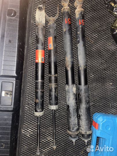 Амортизаторы mercedes w211