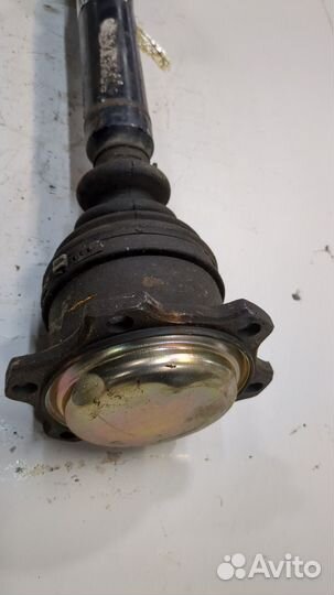 Полуось левая передняя Volkswagen Passat 5