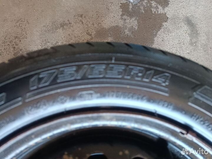 Комплект колес 175/65 r14