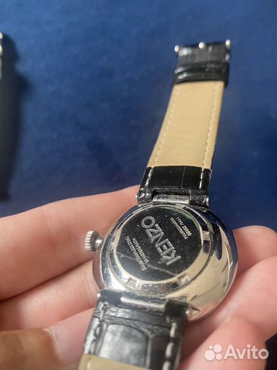 Наручные часы Kenzo