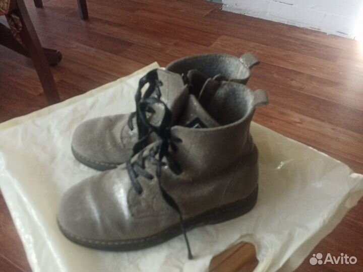 Ботинки детские 34 размер