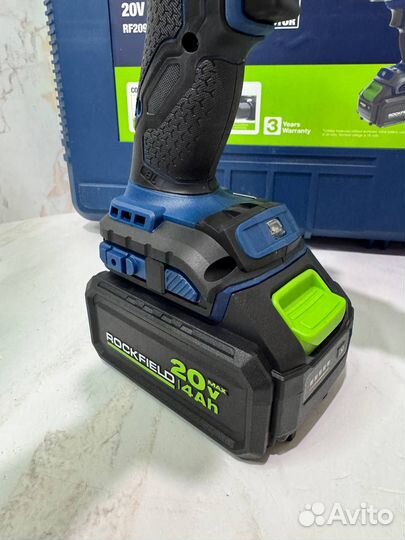 Шуруповерт Rockfield RF2094BK
