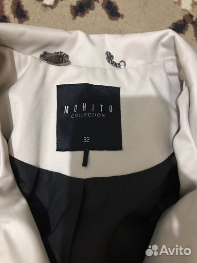 Плащ женский