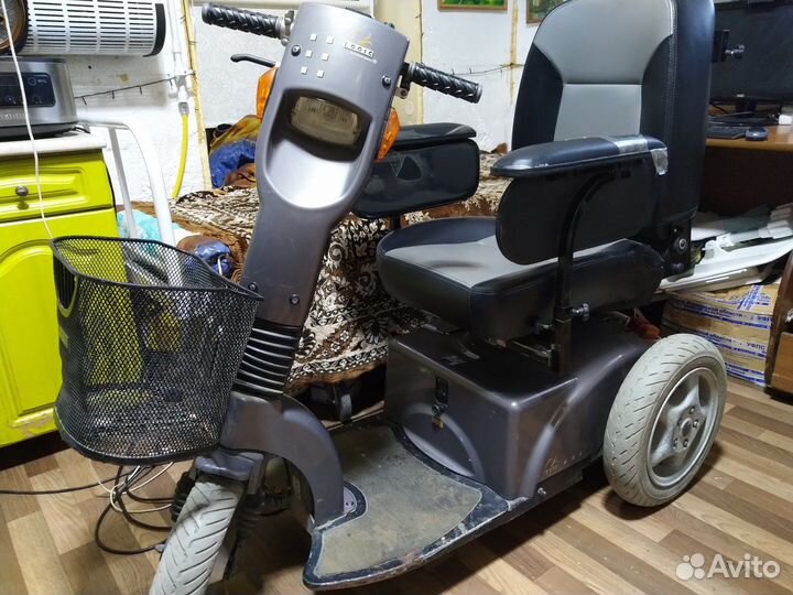 Электроскутер для инвалидов