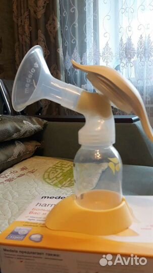 Молокоотсос medela ручной
