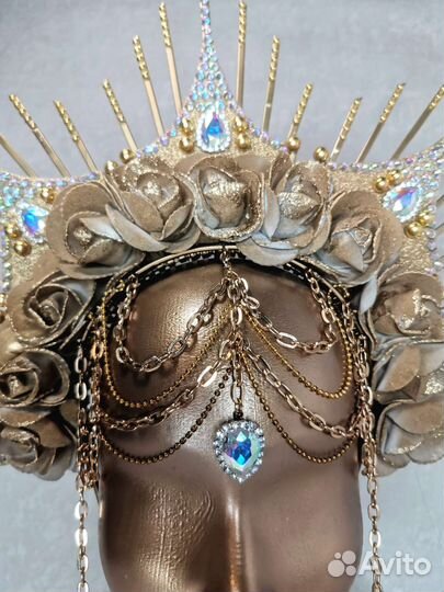 Корона с лучами