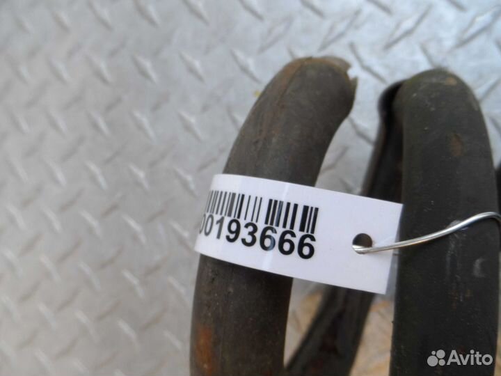 Пружина задняя Volvo XC90 1 (C)