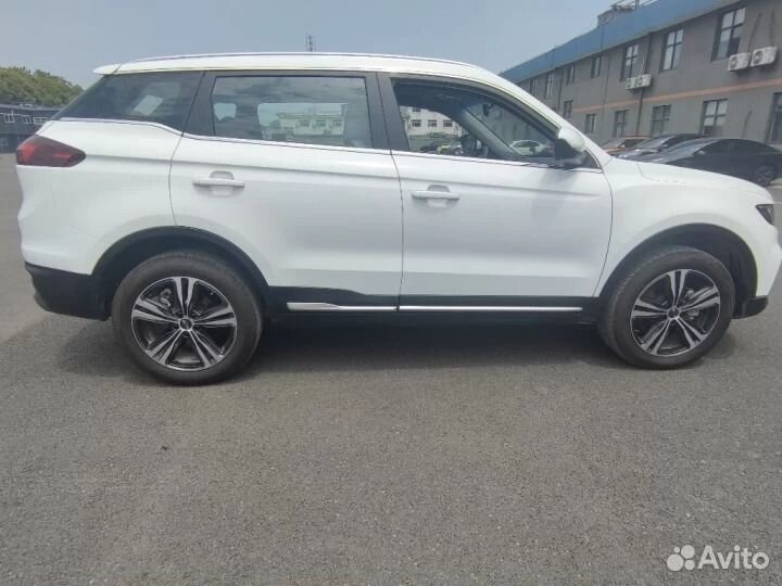 Geely Atlas 1.8 AT, 2022, 7 000 км