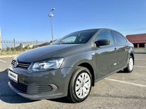 Volkswagen Polo 1.6 AT, 2015, 99 000 км, с пробегом, цена 1 095 000 руб.