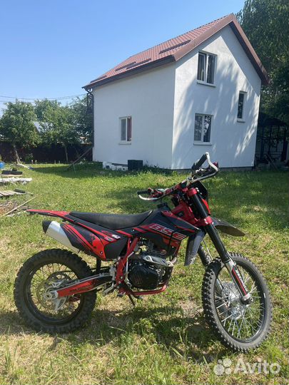 BSE Z10