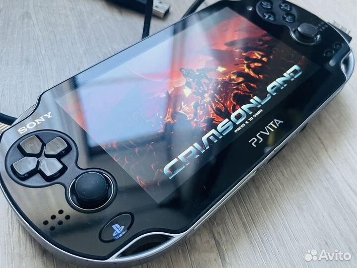 Sony ps Vita прошитая + игры
