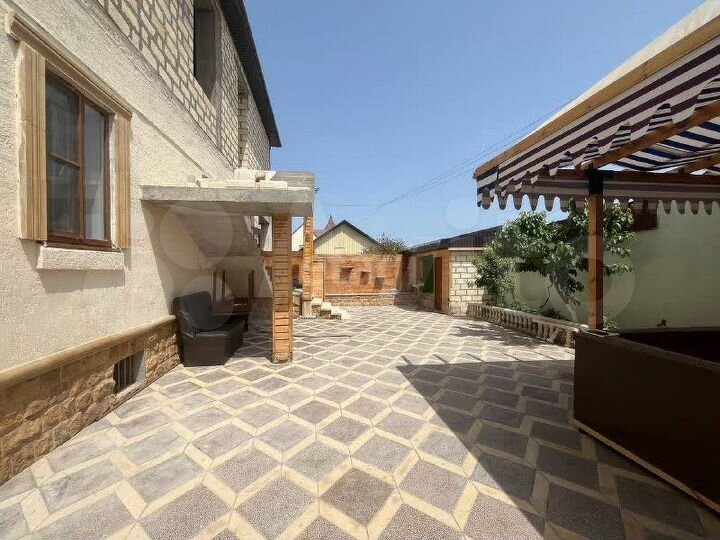 Дом 187 м² на участке 10 сот.