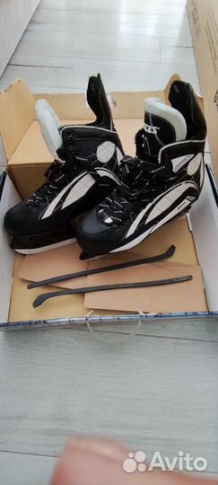 Коньки хоккейные р. 40 Roces