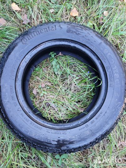 Continental IceContact 3 SUV 215/65 R16 102T