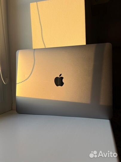 Macbook air m1