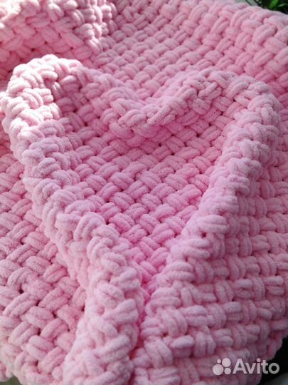 Плюшевый пледик для малышей