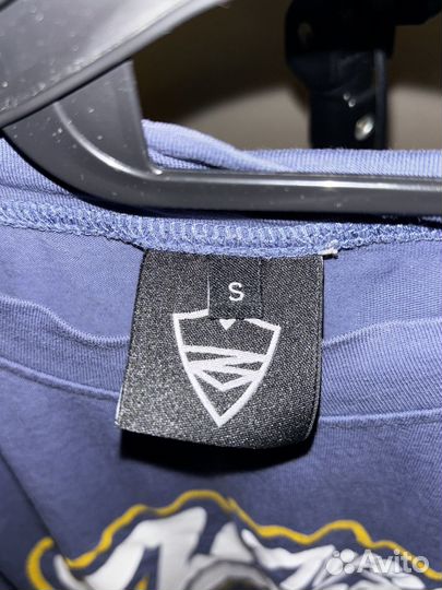 Лонгслив питерский щит