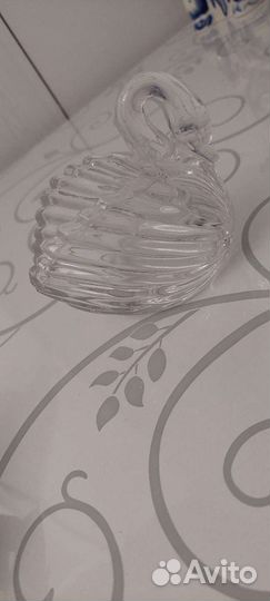 Хрустальный лебедь под икру