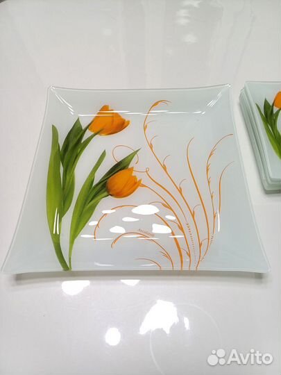 Набор тарелок квадратных