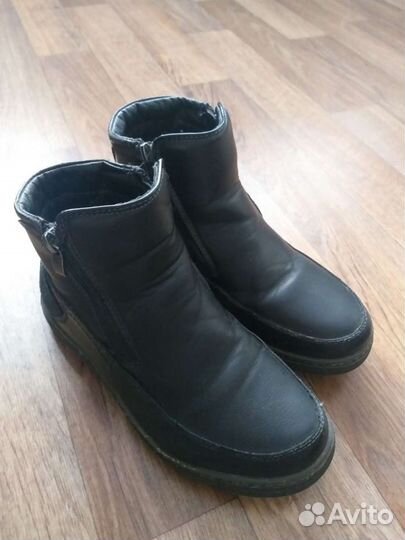Ботинки для мальчика р.33