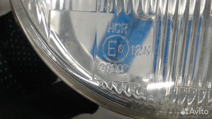 Фара (передняя) Mitsubishi Pajero, 1988