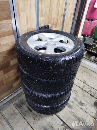 Колеса Nokian Norman 5 215/65 R16