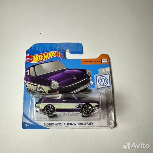 Hot Wheels custom '59 volkswagen souareback