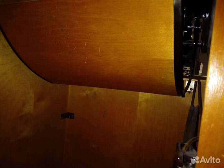 Швейная машинка. Работает отлично