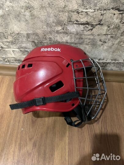 Шлем хоккейный reebok
