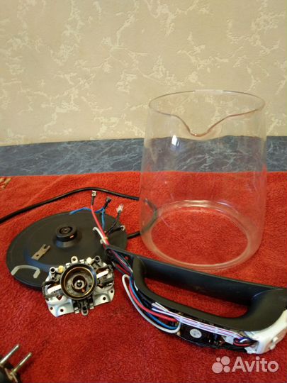 Запчасти б/у для чайника Redmond RK-G200s