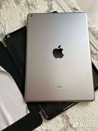 iPad 6 поколения, 2018, 32 гб