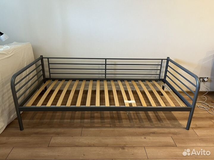Кровать 90х200 IKEA