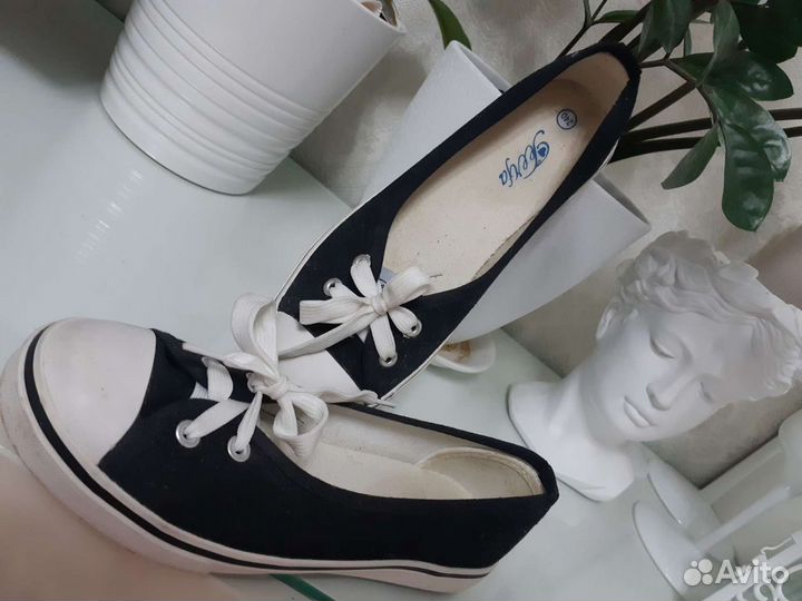 Обувь для девочки