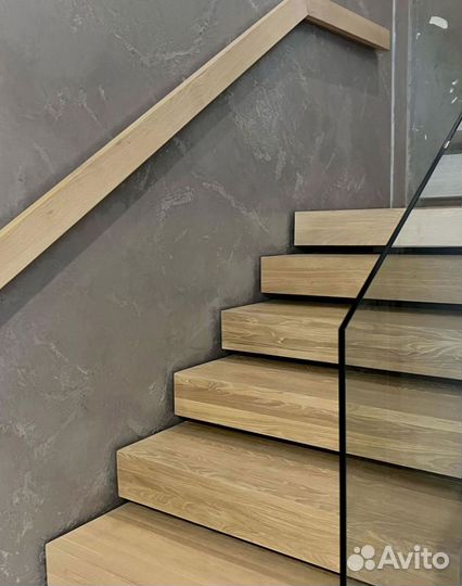 Деревянная лестница