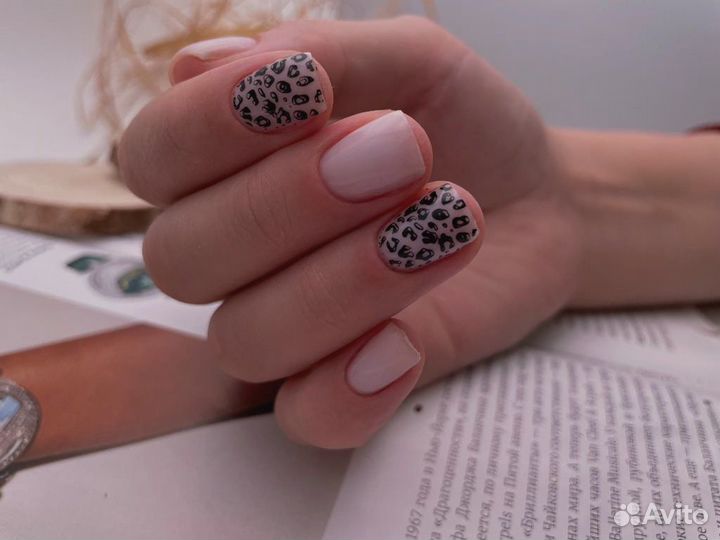 Маникюр гель лак