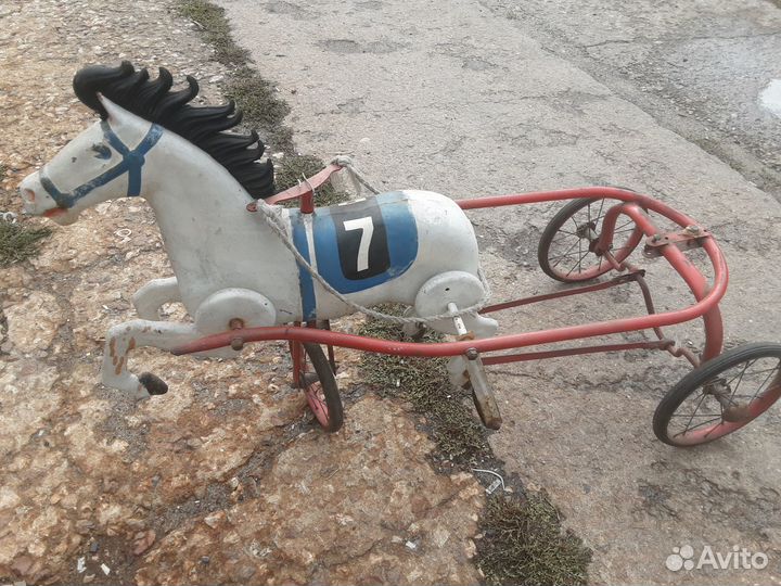 Педальный конь СССР