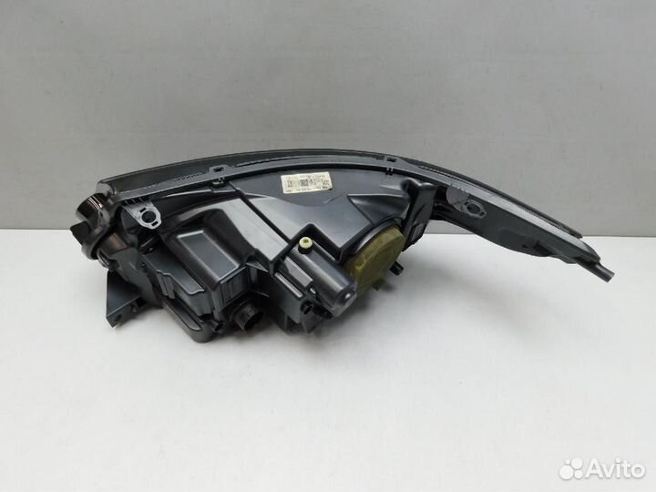 Фара правая Land Rover Range Rover