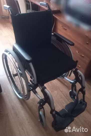 Инвалидная коляска новая
