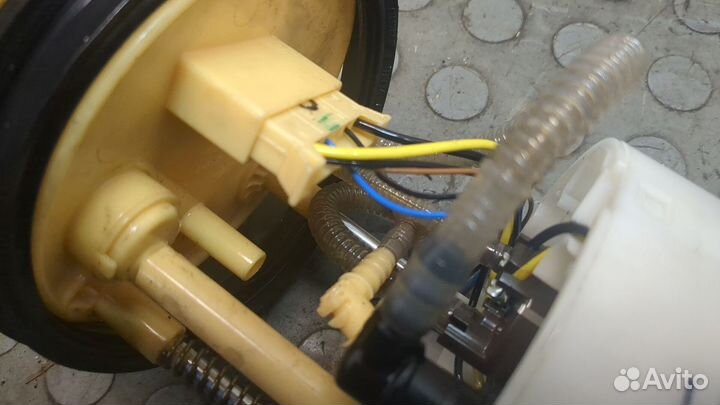 Насос топливный электрический Volkswagen Jetta 6, 2011