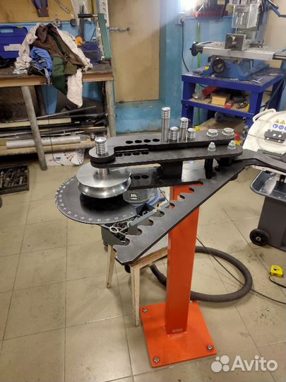 Гибка труб / Резка металла ленточной пилой