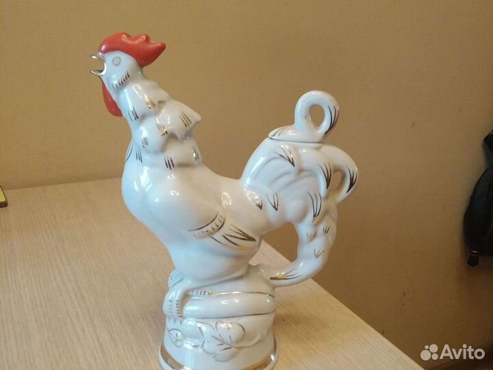 Петушок-графин