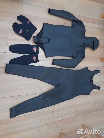 Гидрокостюм полный комплект