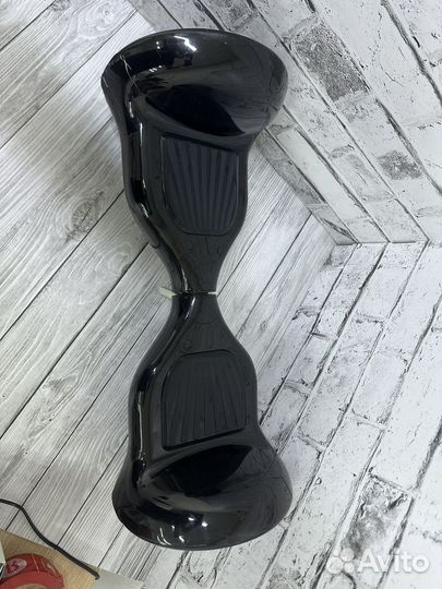 Гироскутер Gold wheels 10 Black не включается