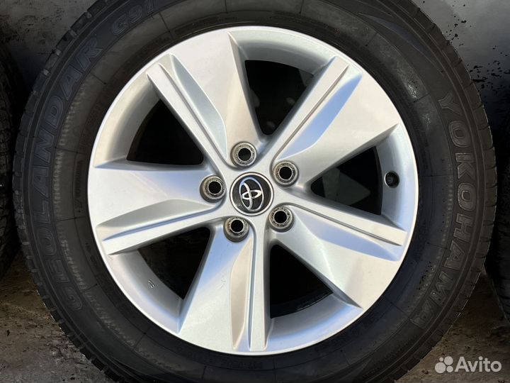 Toyota оригинал из Японии